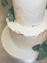 Lade das Bild in den Galerie-Viewer, Naked Cake „Modern" zu kirchlichen Anlässen