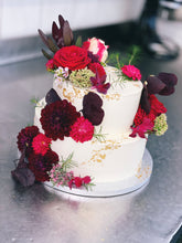 Lade das Bild in den Galerie-Viewer, Naked Cake ,,Red & Gold"