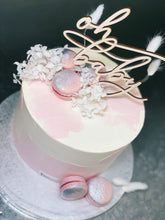 Lade das Bild in den Galerie-Viewer, Torte ,,Boho Baby"