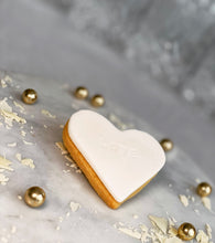 Lade das Bild in den Galerie-Viewer, Give aways „Love“ 10er Paket