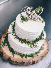 Lade das Bild in den Galerie-Viewer, Groove Cake mit Baumscheibe