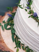 Lade das Bild in den Galerie-Viewer, Groove Cake mit Baumscheibe