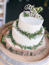 Lade das Bild in den Galerie-Viewer, Groove Cake mit Baumscheibe