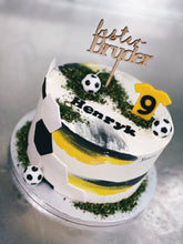 Lade das Bild in den Galerie-Viewer, Torte ,,Fußball"