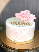 Lade das Bild in den Galerie-Viewer, Torte ,,Mom"