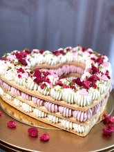 Lade das Bild in den Galerie-Viewer, Cakeletter ,,Herz"