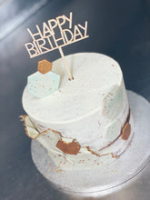 Lade das Bild in den Galerie-Viewer, Torte „Geometrie“