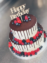 Lade das Bild in den Galerie-Viewer, Naked Cake ,,Berry"