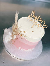 Lade das Bild in den Galerie-Viewer, Torte „Sweet Dream“ mit Topper