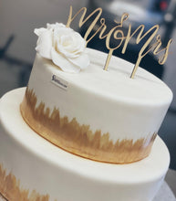 Lade das Bild in den Galerie-Viewer, Torte ,,Gold Wedding"