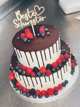 Lade das Bild in den Galerie-Viewer, Naked Cake ,,Berry"