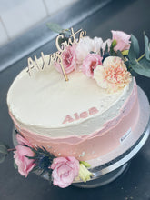 Lade das Bild in den Galerie-Viewer, Torte „Blattsilber“