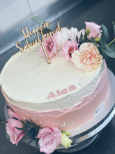 Lade das Bild in den Galerie-Viewer, Torte „Blattsilber“