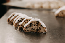 Lade das Bild in den Galerie-Viewer, Champagnerstollen