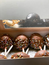 Lade das Bild in den Galerie-Viewer, Cake Pops „Zur Einschulung“ bunt
